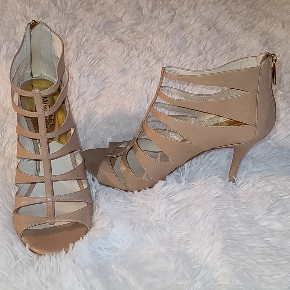 Michael by Michael Kors | nude heels | Sz 8
